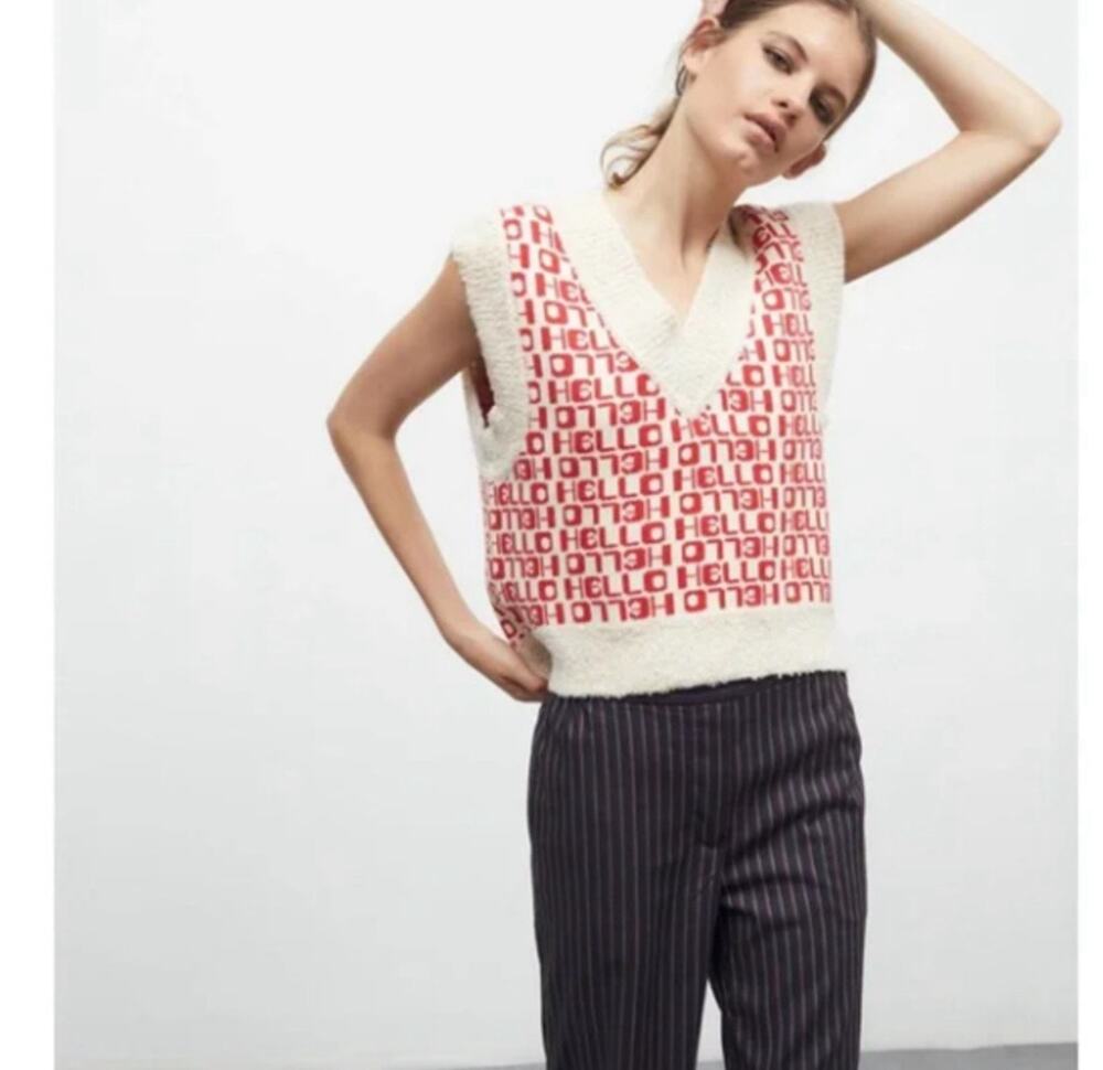 Urban Outfitters Jordie Hello Sweater Vest Red & Cream Ribbed Knit Small NWT